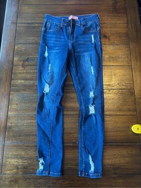 Women’s Distressed Skinny Jeans - Blue